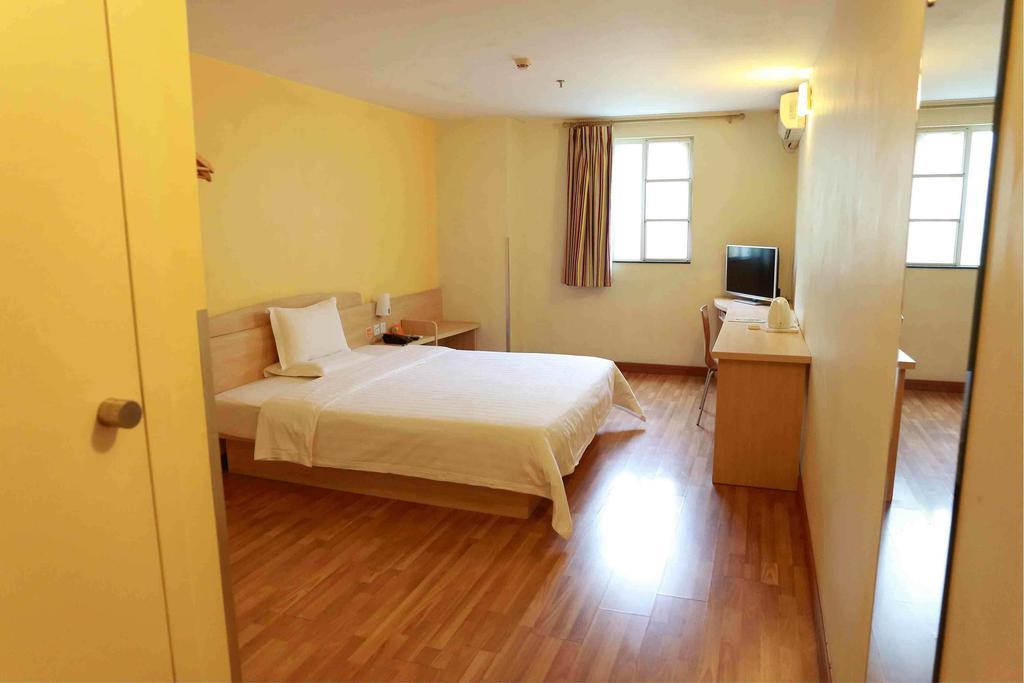 7Days Inn Shenzhen Da Fen You Hua Cun Zimmer foto